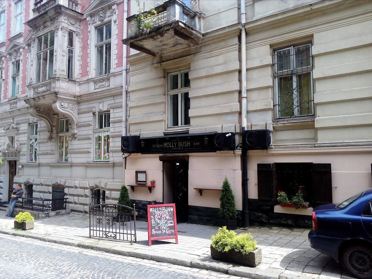 The Georgehouse Hostelリヴィウ エクステリア 写真